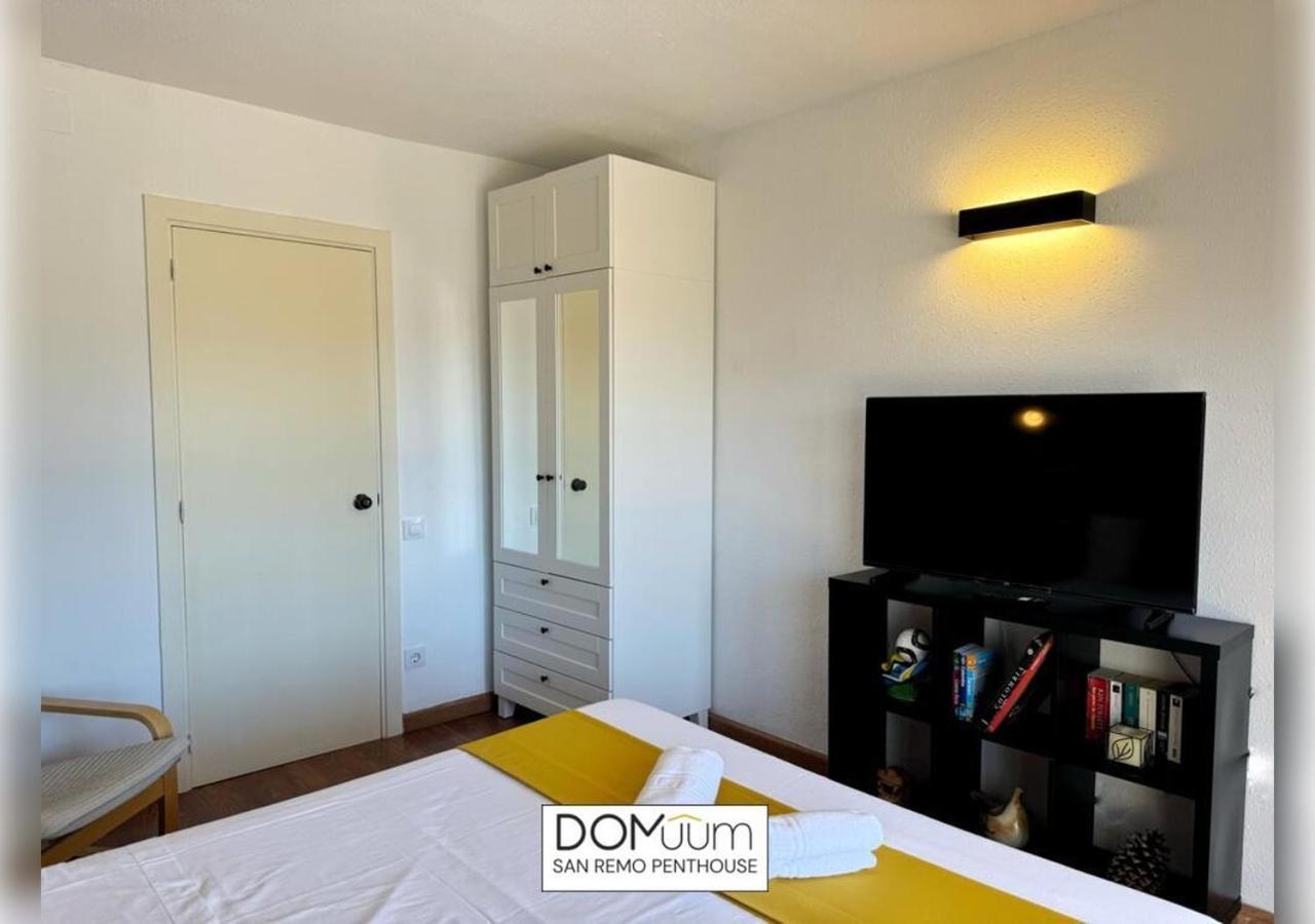 Domuum Holidays - San Remo Penthouse Salou Bagian luar foto