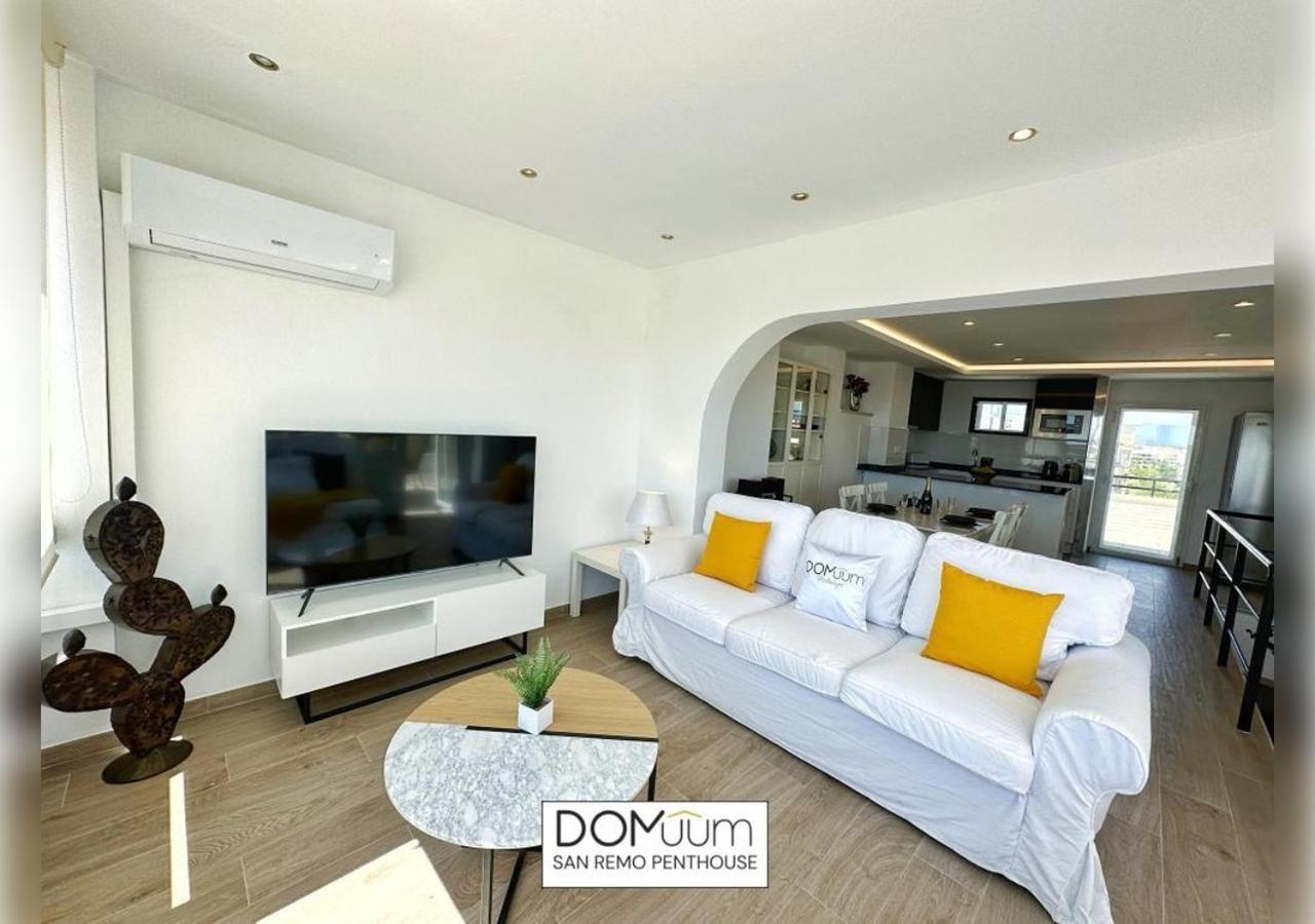 Domuum Holidays - San Remo Penthouse Salou Bagian luar foto